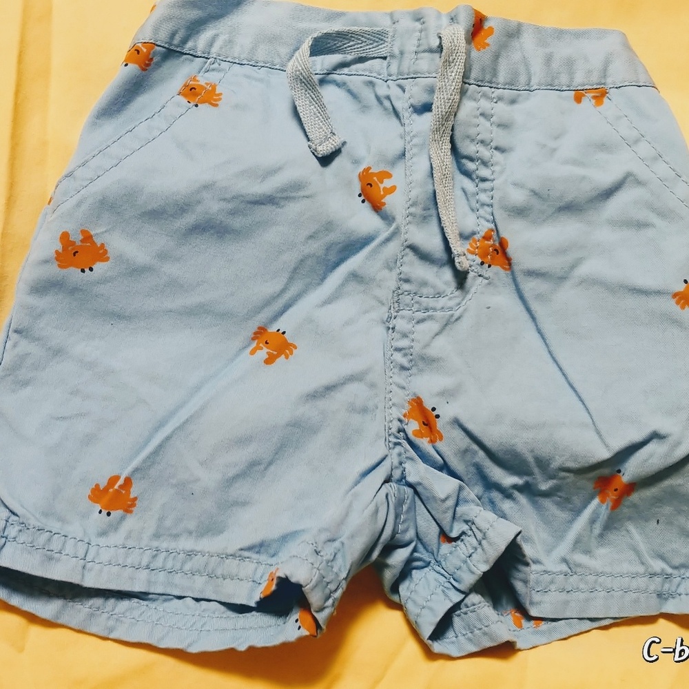 Small wonders new born size 0/3m Short